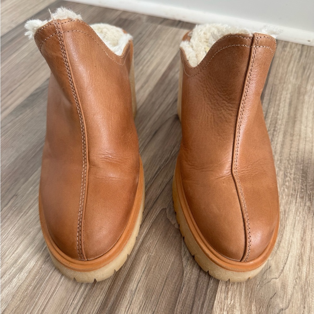 Free People James Cozy Mules Boho Lug Sole Leather EU 39/ US 8.5